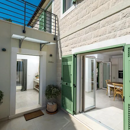 Villa Lesina By Hvar *