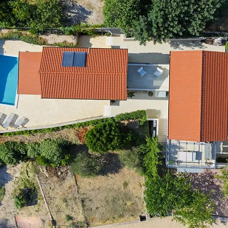 Villa Lesina By Hvar *