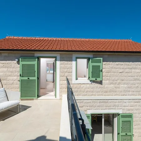 Villa Lesina By Hvar *
